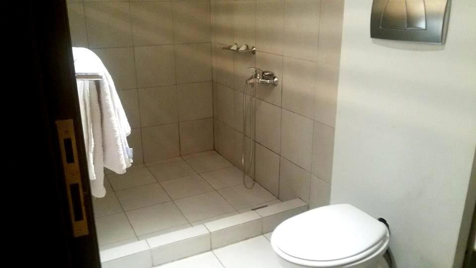 Inoh Hotel เอเธนส์ ภายนอก รูปภาพ